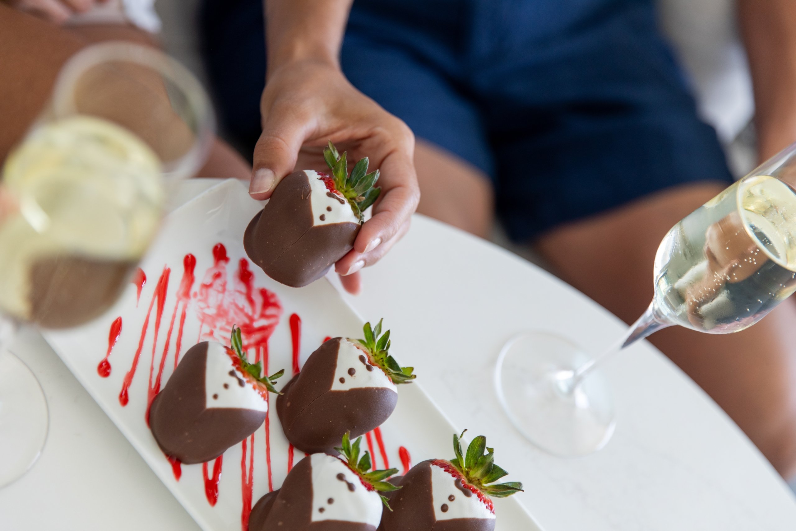 romance amenity with champagne and chocolate strawberries